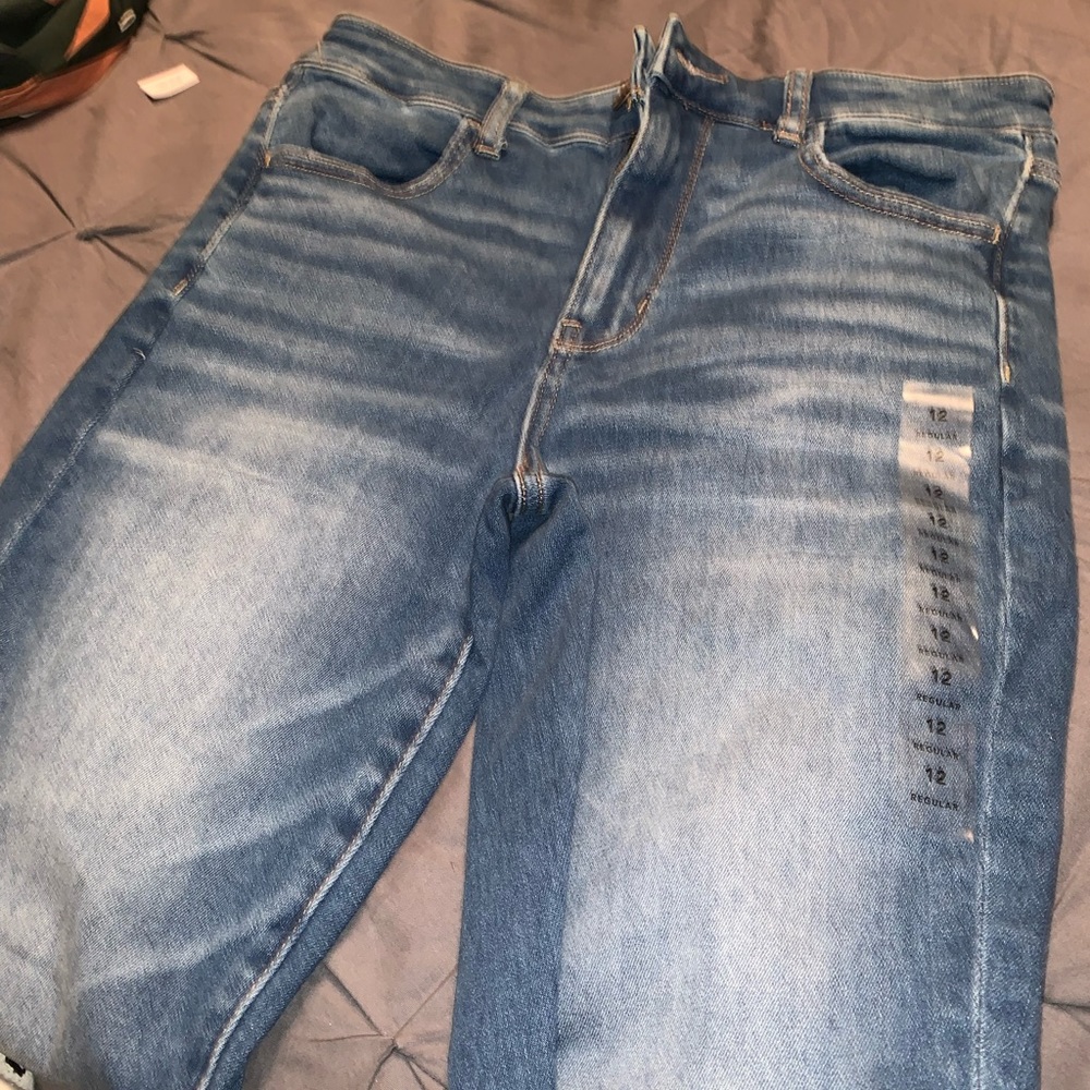 American Eagle High Rise Jeans (12R)